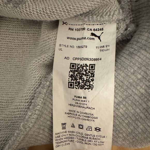 grey hoodie sweater brand puma for boy size 5-6years old - Picture 5 of 5